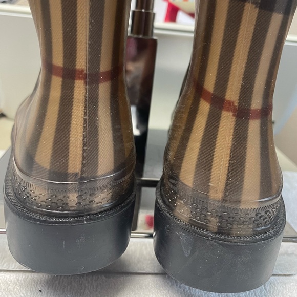 Burberry Haymaker Novacheck - Picture 6 of 8